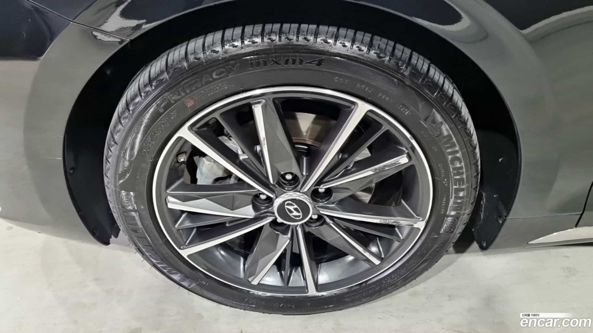 Grandeur Hyundai 2022.6-OUTER-005