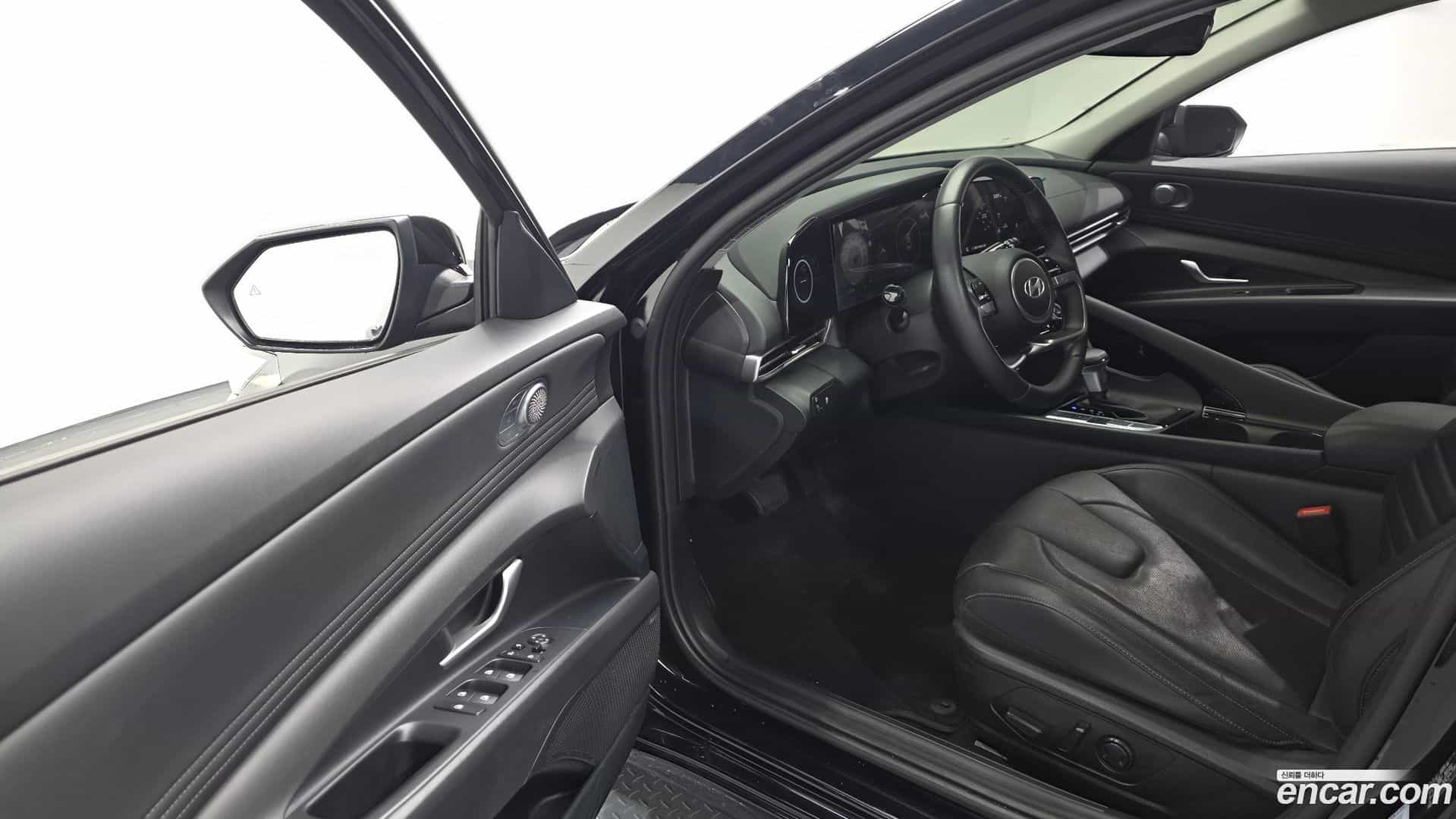 AVANTE Hyundai 2023.6-INNER-010