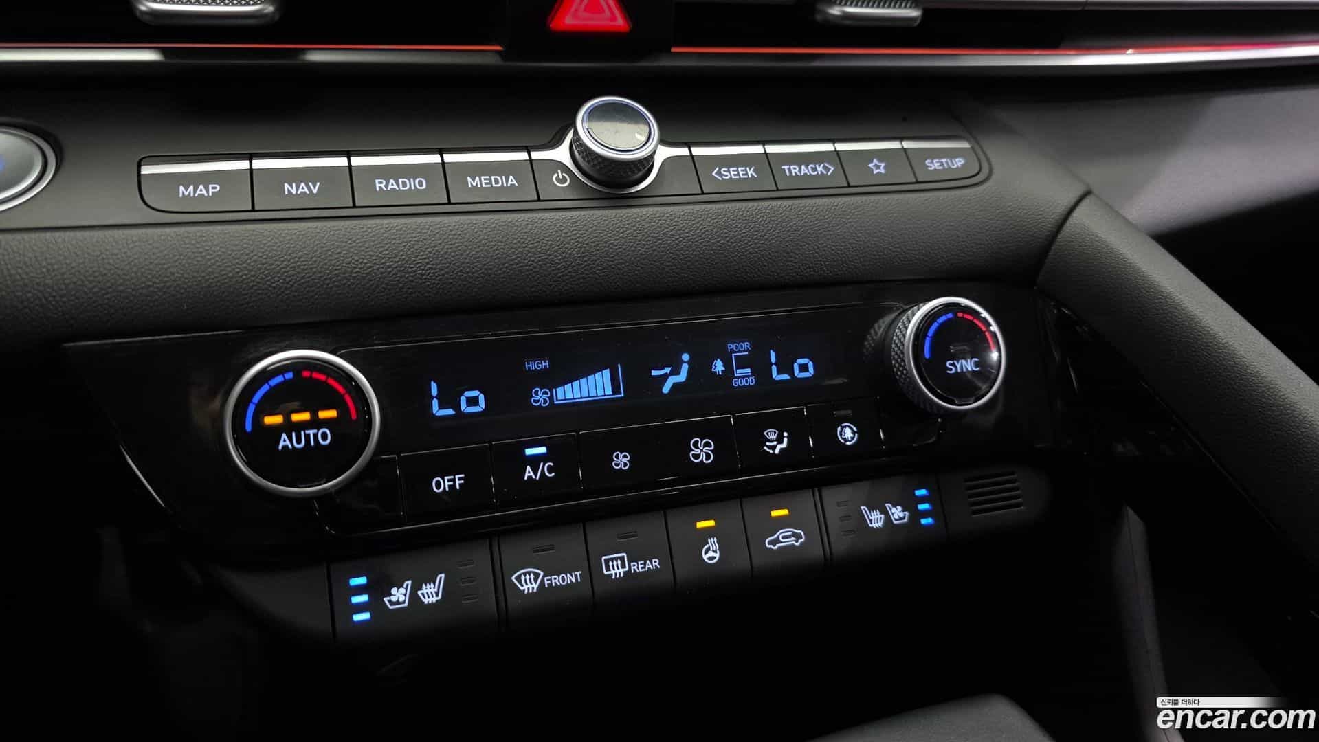 AVANTE Hyundai 2023.6-OPTION-022