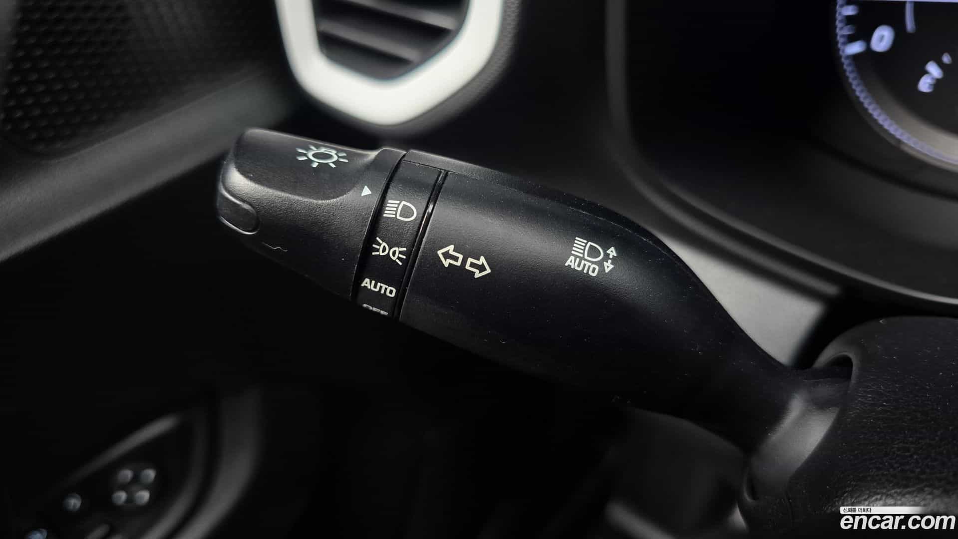 Venue Hyundai 2021.5-OPTION-041