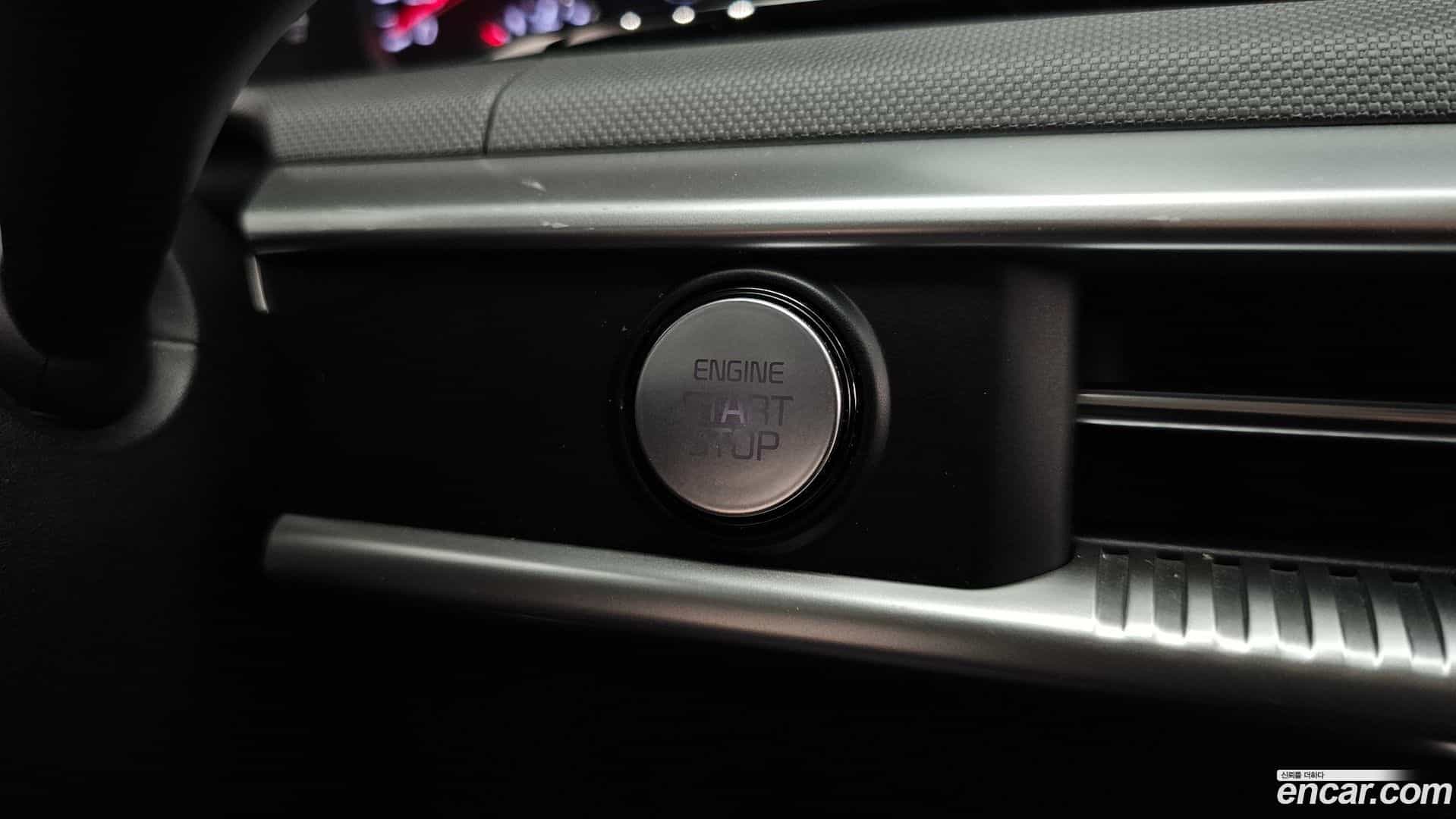 K5 Kia 2021.1-OPTION-041