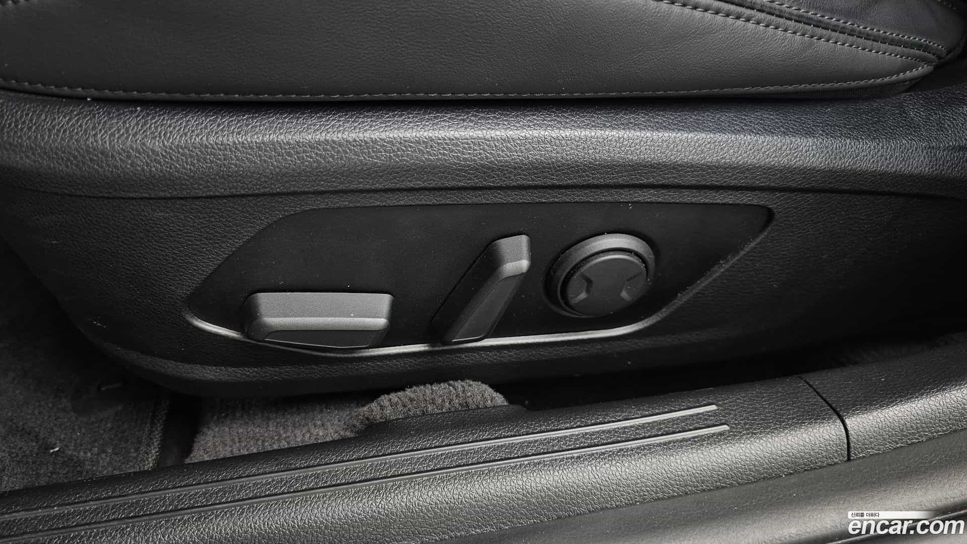 K5 Kia 2021.1-OPTION-042