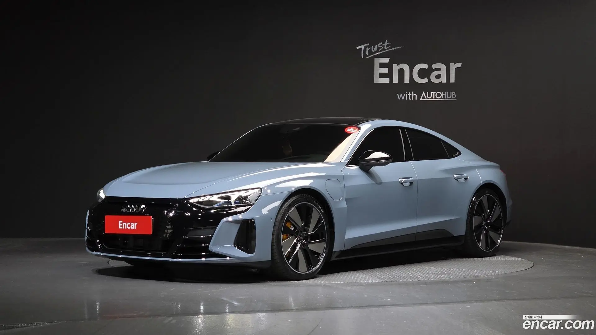 Main__Slider__Photo:e-tron GT Audi 2022.11-0