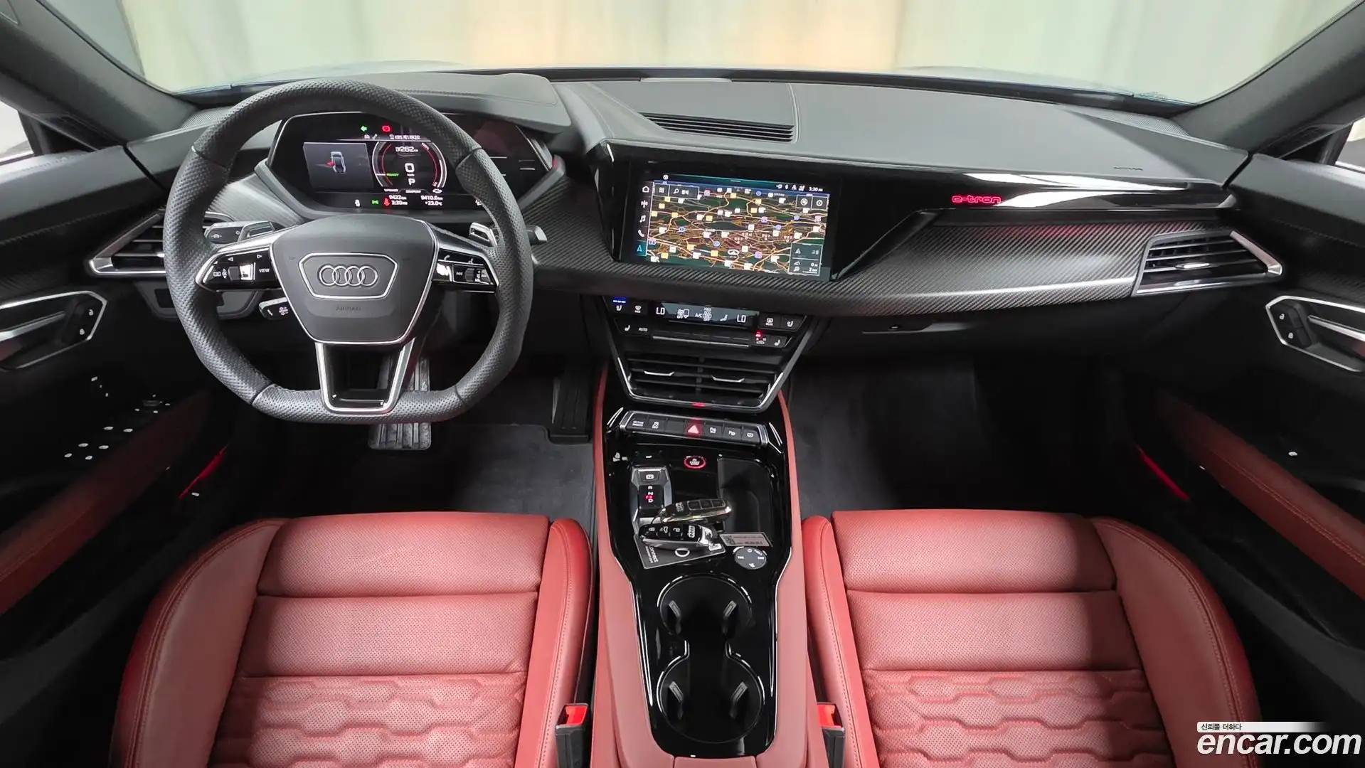 e-tron GT Audi 2022.11-INNER-007