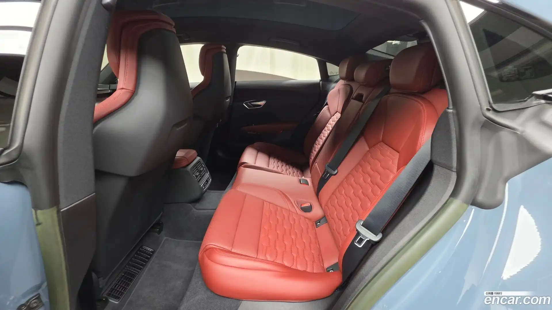 e-tron GT Audi 2022.11-OPTION-016