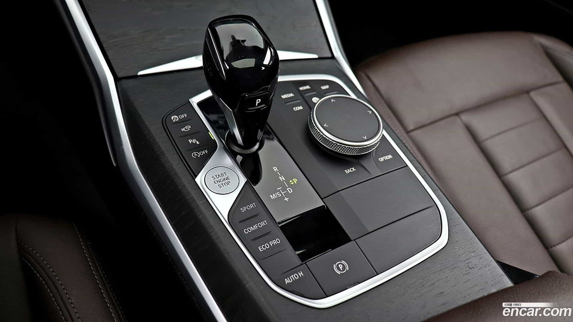 3-Series BMW 2020.9-INNER-009