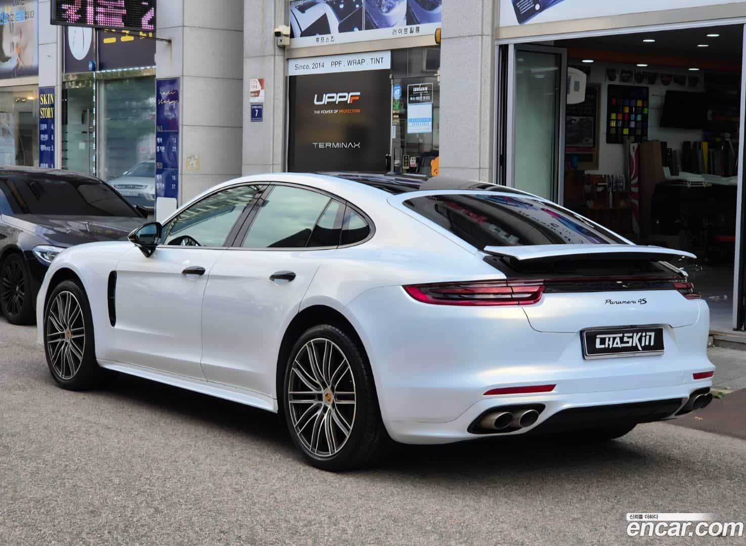 Panamera Porsche 2018.11-OUTER-002