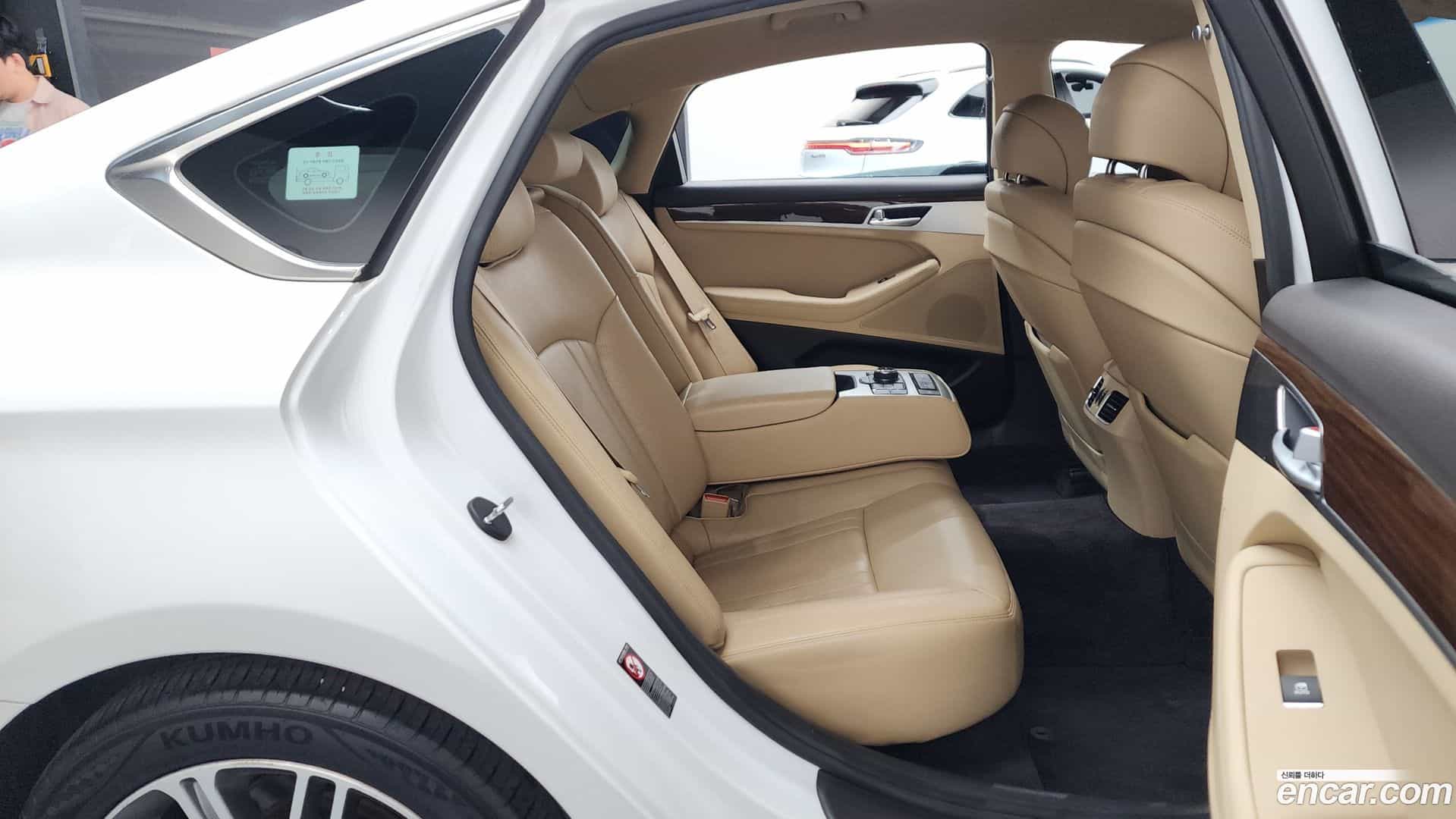 G80 Genesis 2019.7-OPTION-015