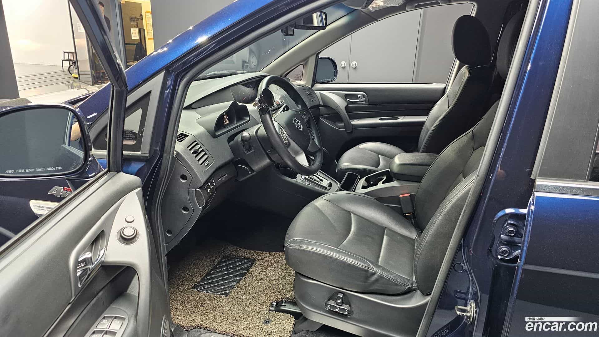 KORANDO KG Mobility 2018.9-INNER-010
