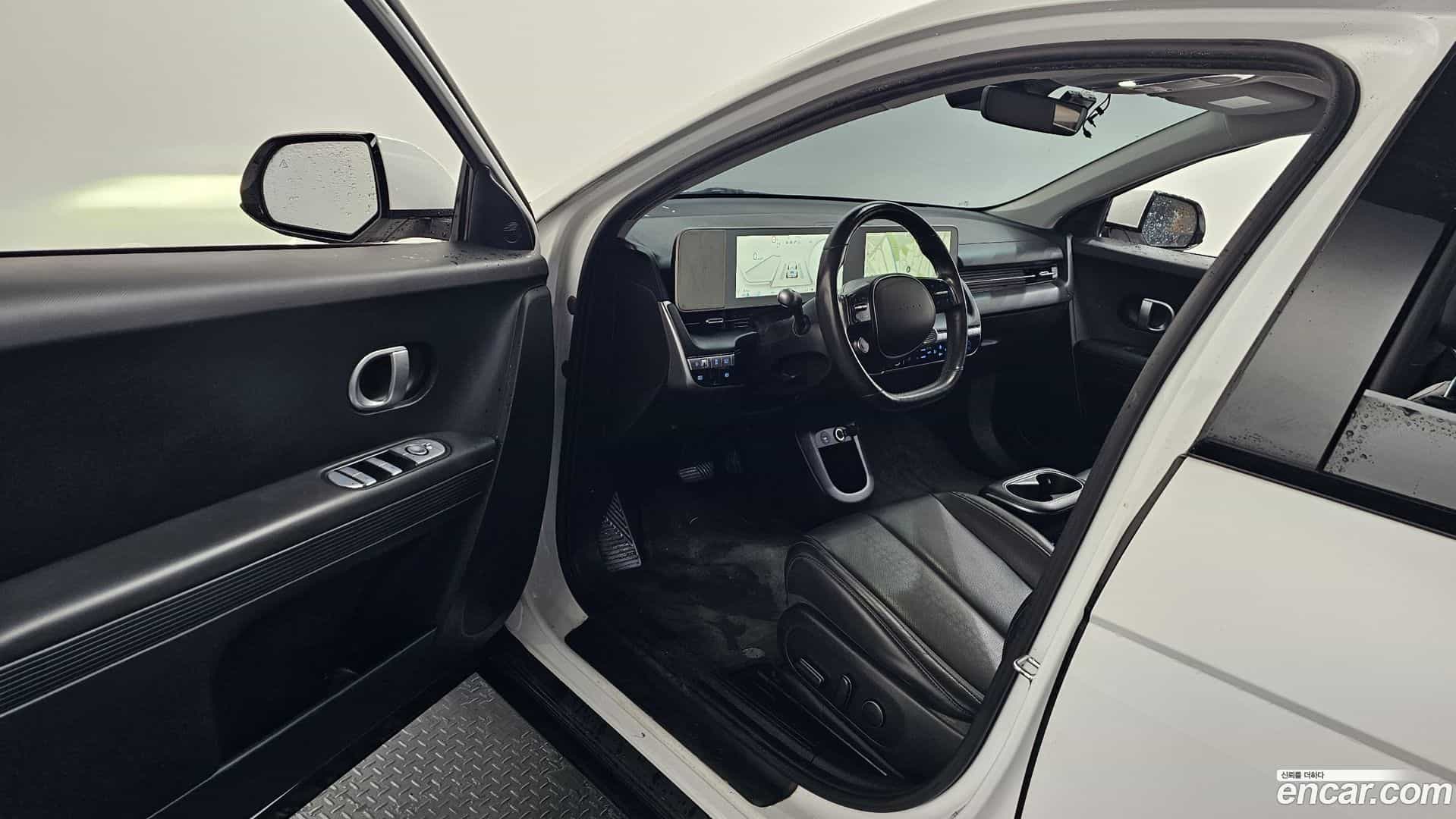 Ioniq5 Hyundai 2021.10-INNER-010