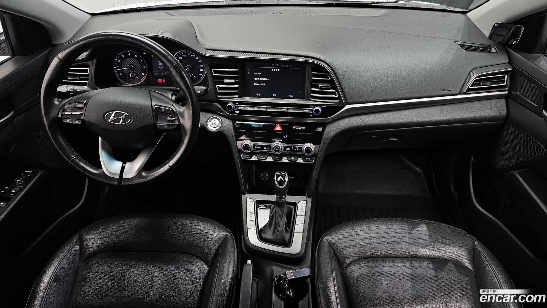 AVANTE Hyundai 2018.8-INNER-007