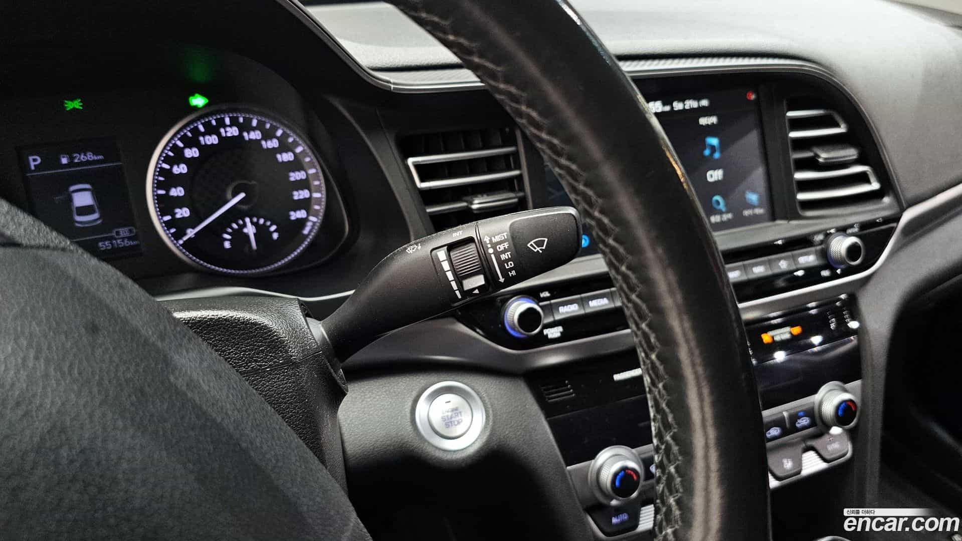 AVANTE Hyundai 2018.8-OPTION-021