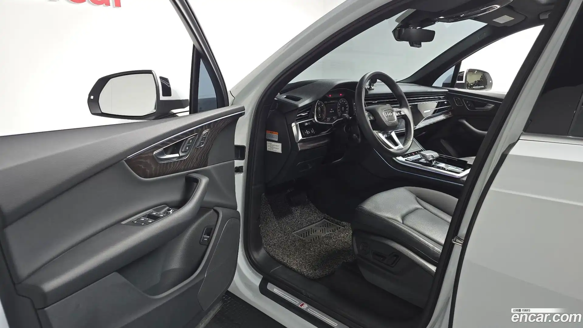 Q7 Audi 2021.6-INNER-010
