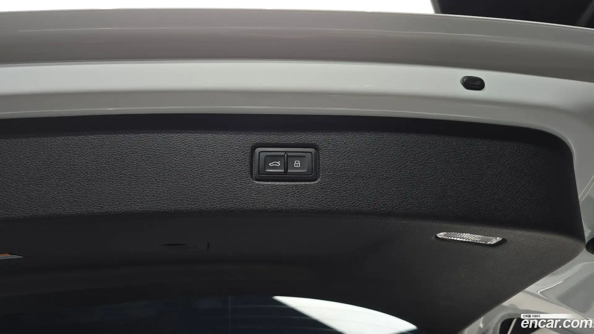 Q7 Audi 2021.6-OPTION-024