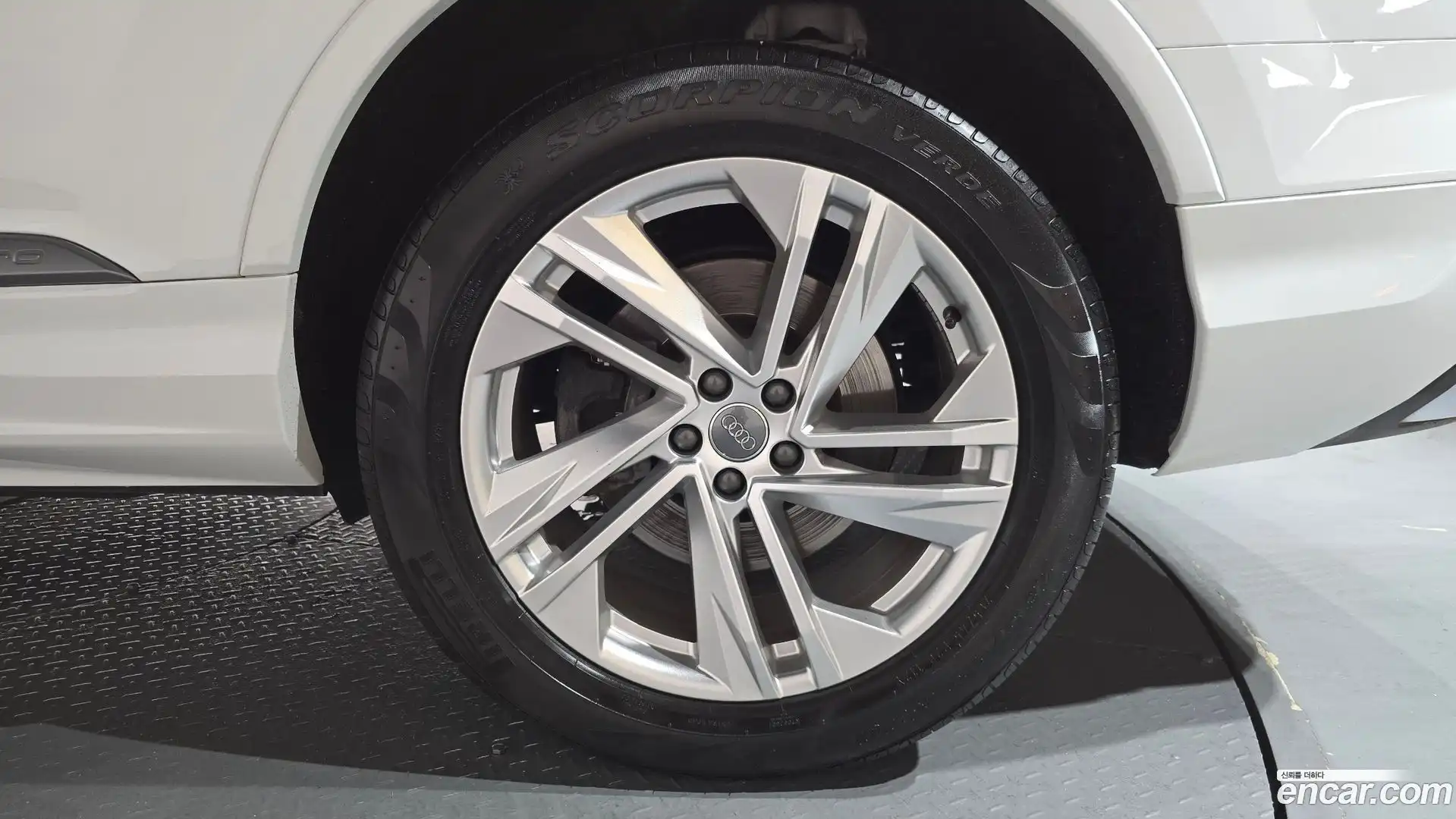 Q7 Audi 2021.6-OUTER-031