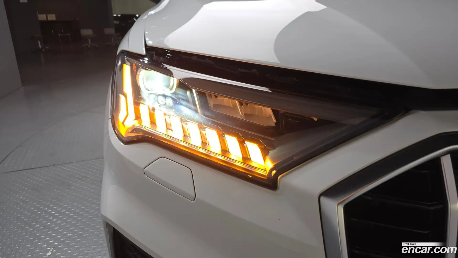 Q7 Audi 2021.6-OUTER-032
