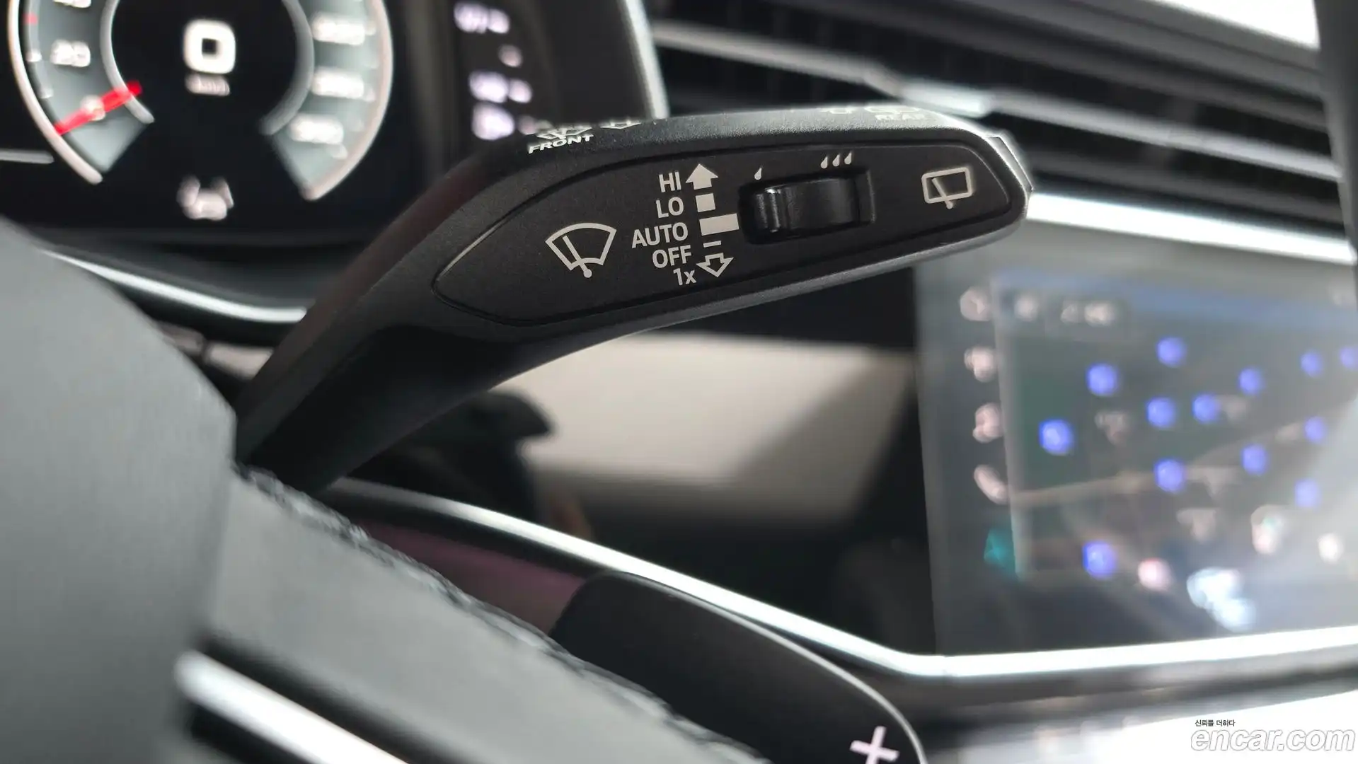 Q7 Audi 2021.6-OPTION-044