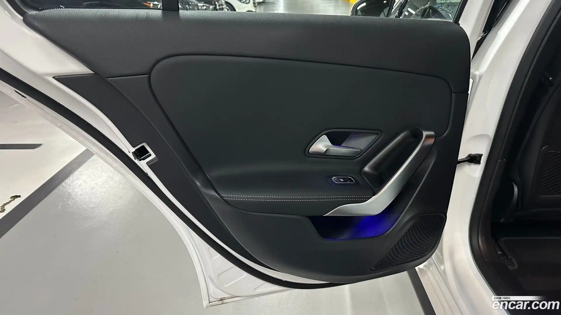 A-Class Mercedes-Benz 2025.7-OPTION-019