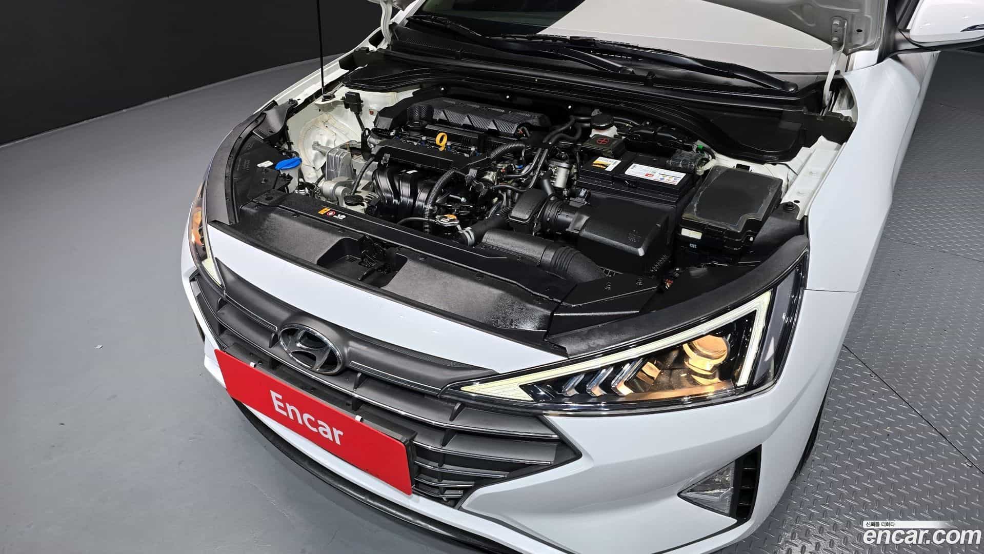 AVANTE Hyundai 2019.10-OUTER-006