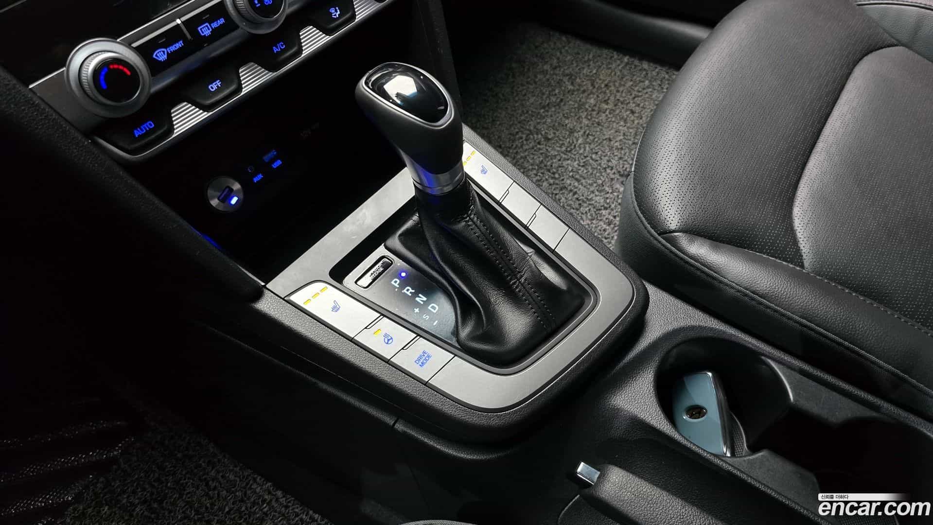AVANTE Hyundai 2019.10-INNER-009