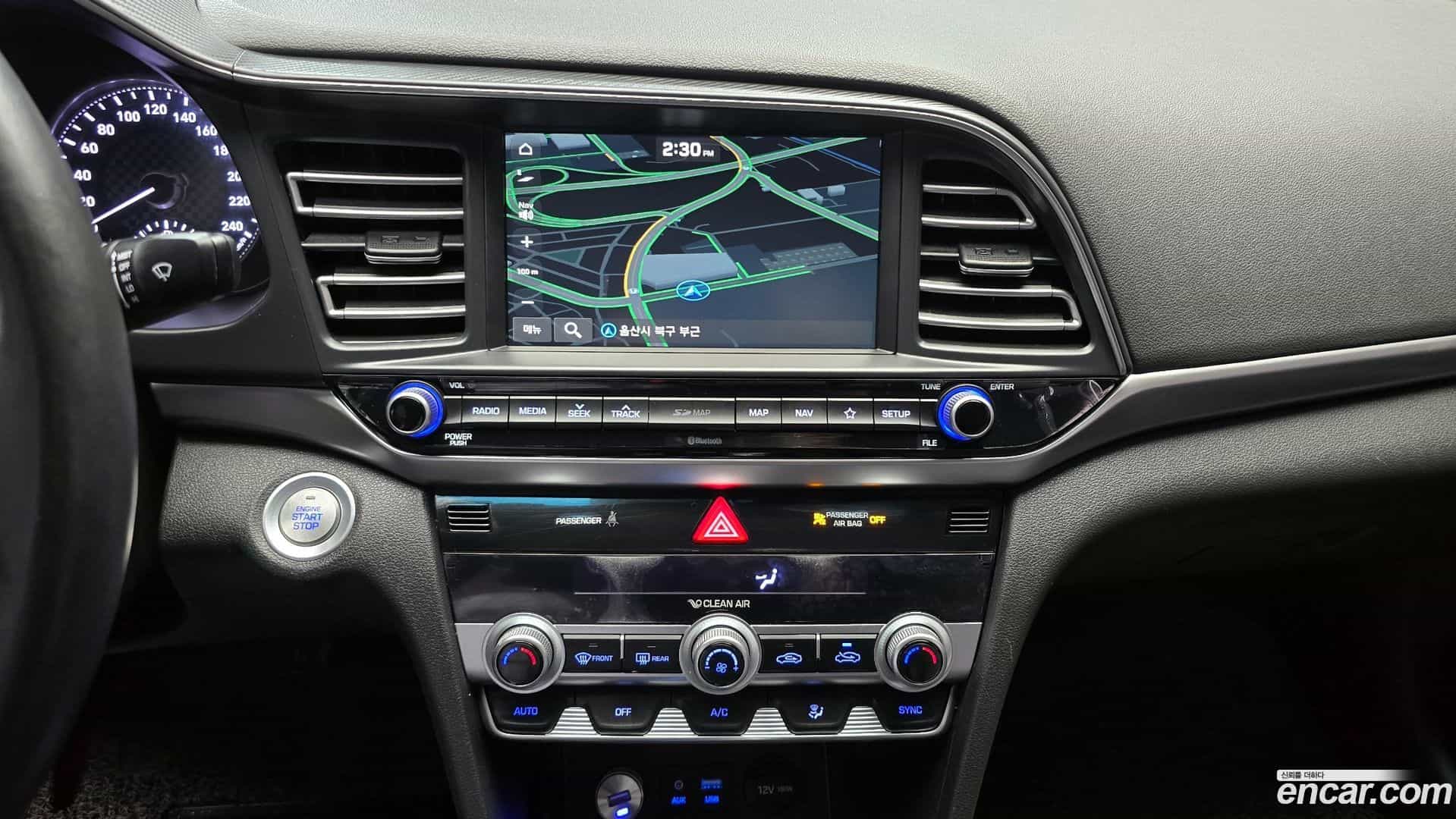 AVANTE Hyundai 2019.10-OPTION-018