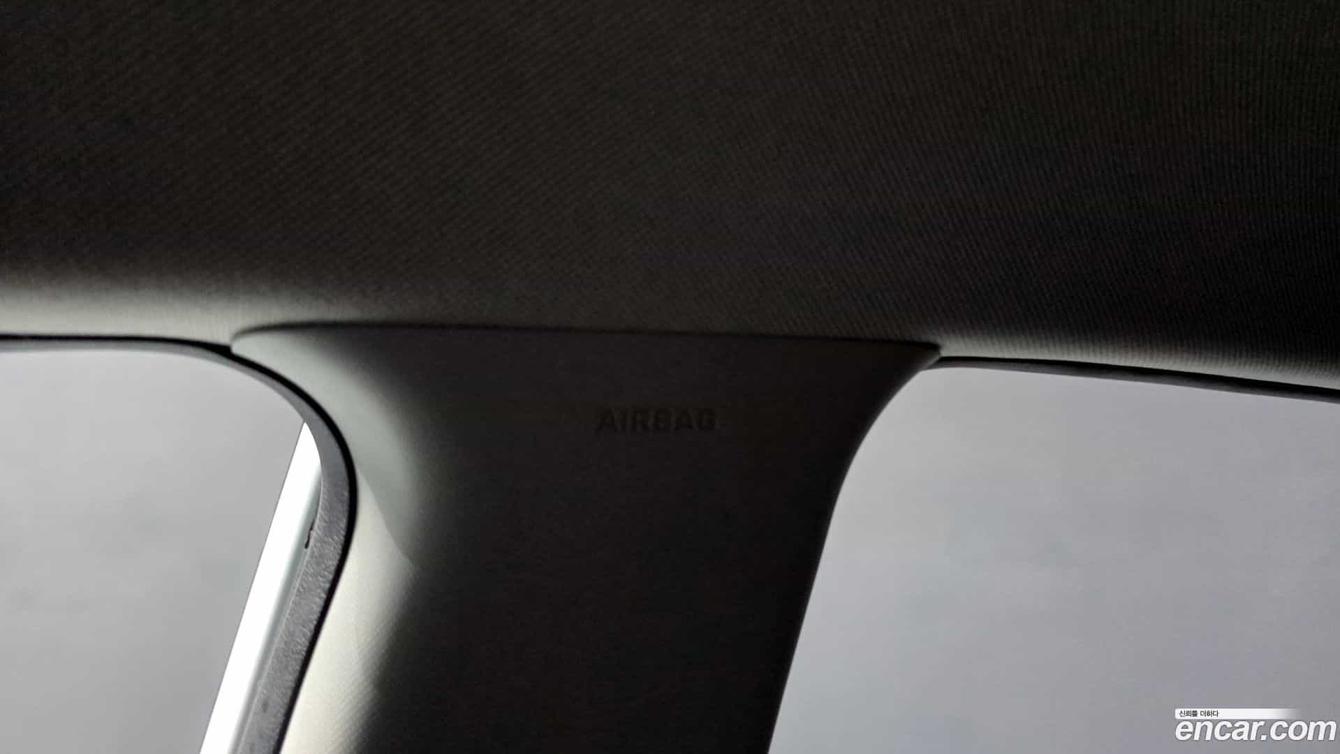 AVANTE Hyundai 2019.10-OPTION-042