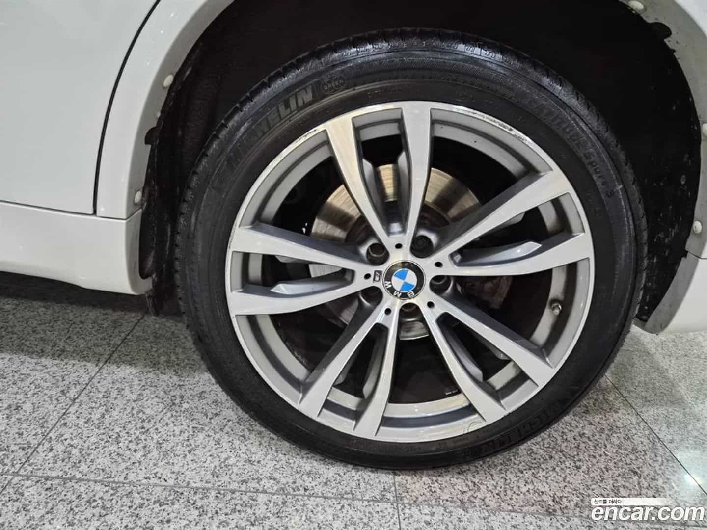 X5 BMW 2016.6-OPTION-024