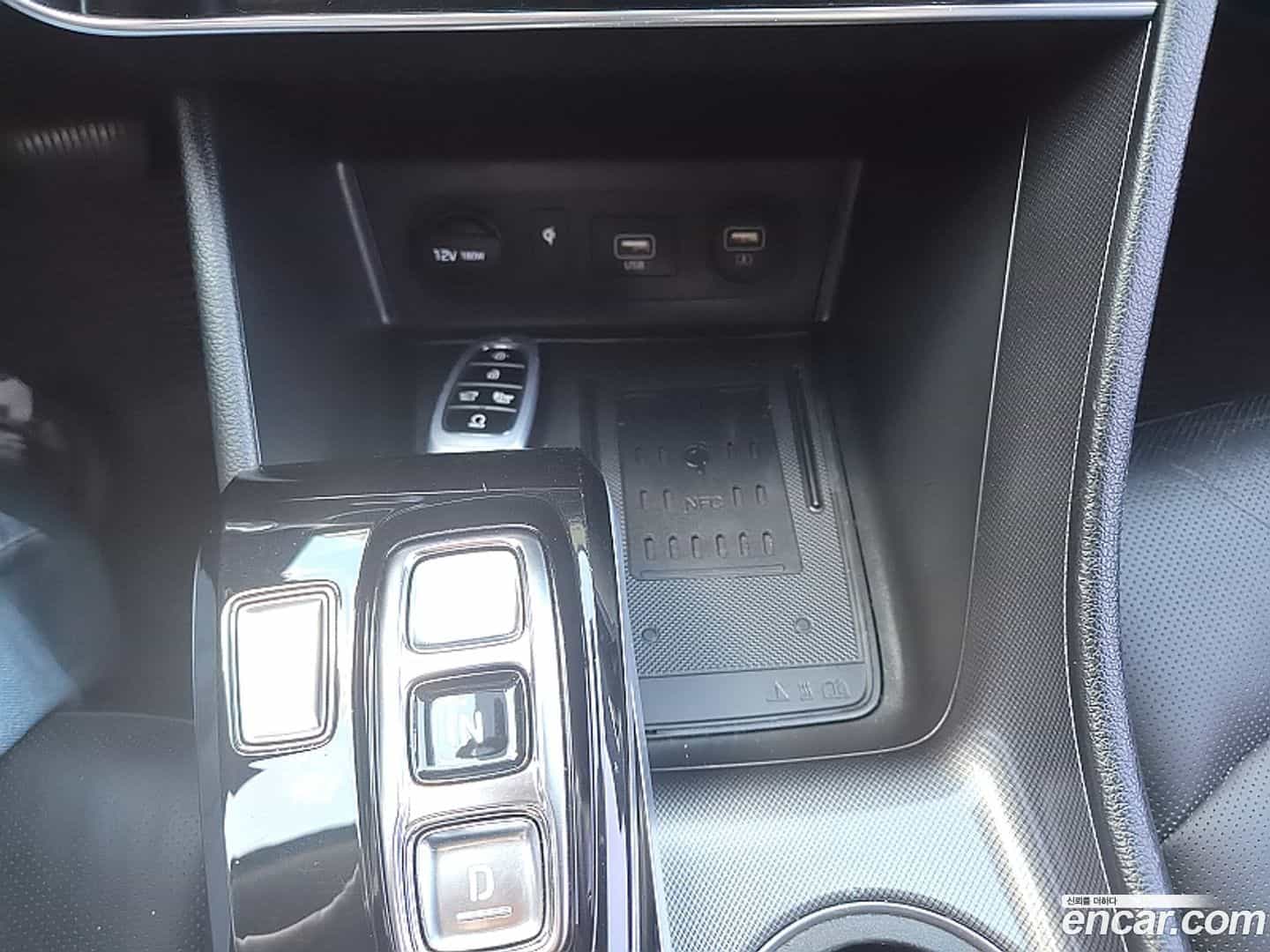 Sonata Hyundai 2019.5-OPTION-015