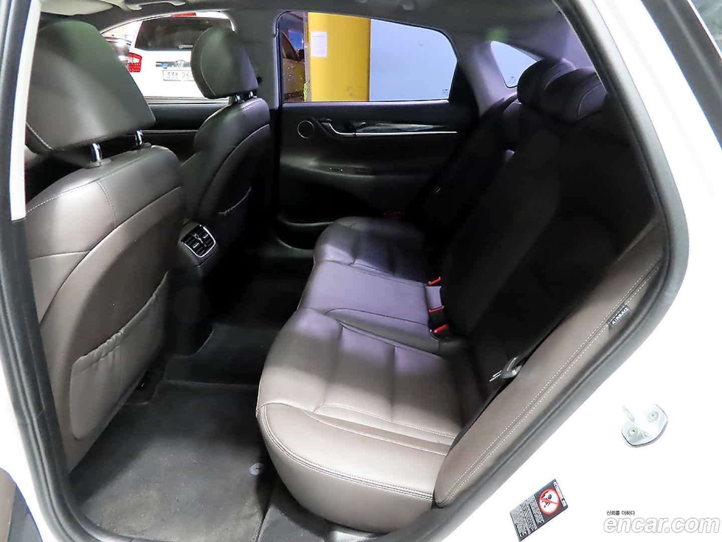 Grandeur Hyundai 2018.3-INNER-007