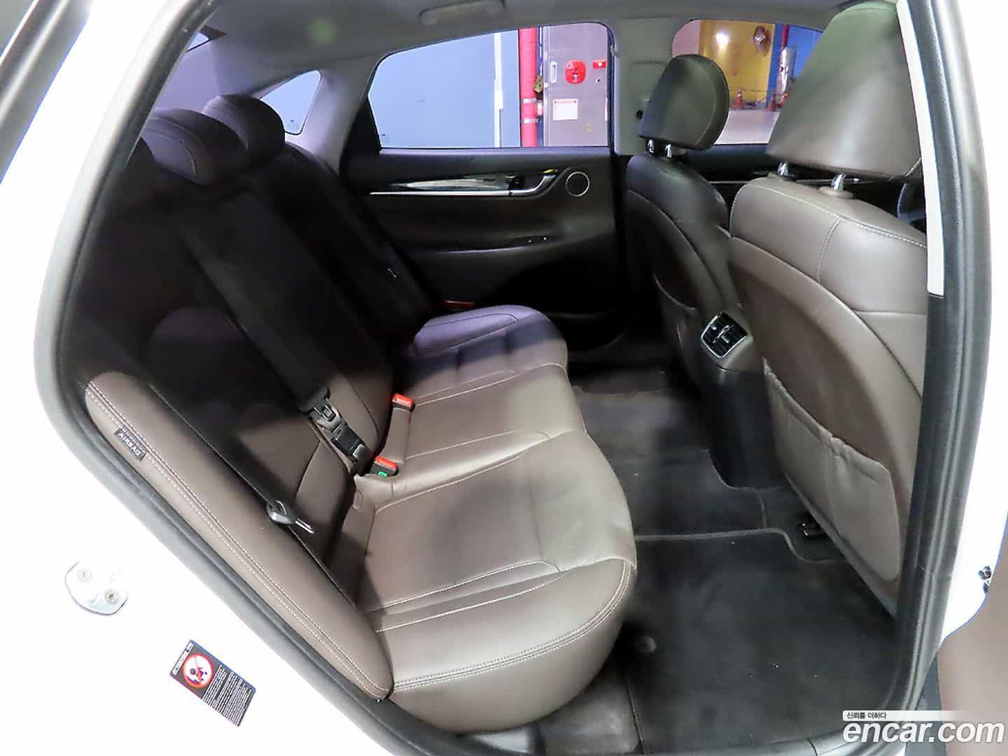 Grandeur Hyundai 2018.3-INNER-009