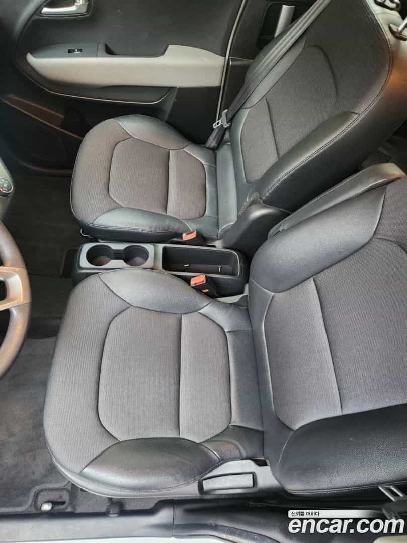 RAY Kia 2021.11-INNER-009
