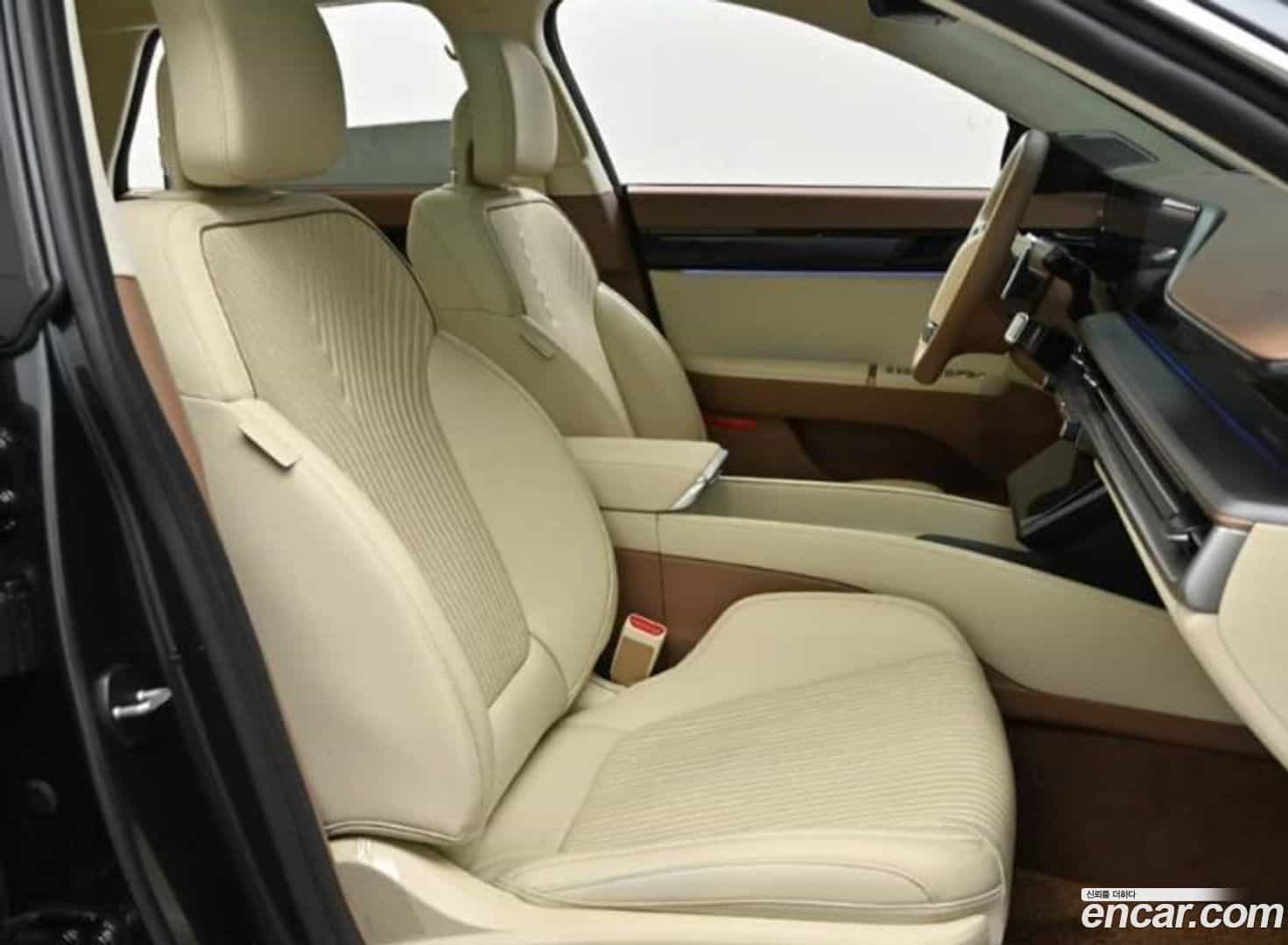 Grandeur Hyundai 2022.11-INNER-009