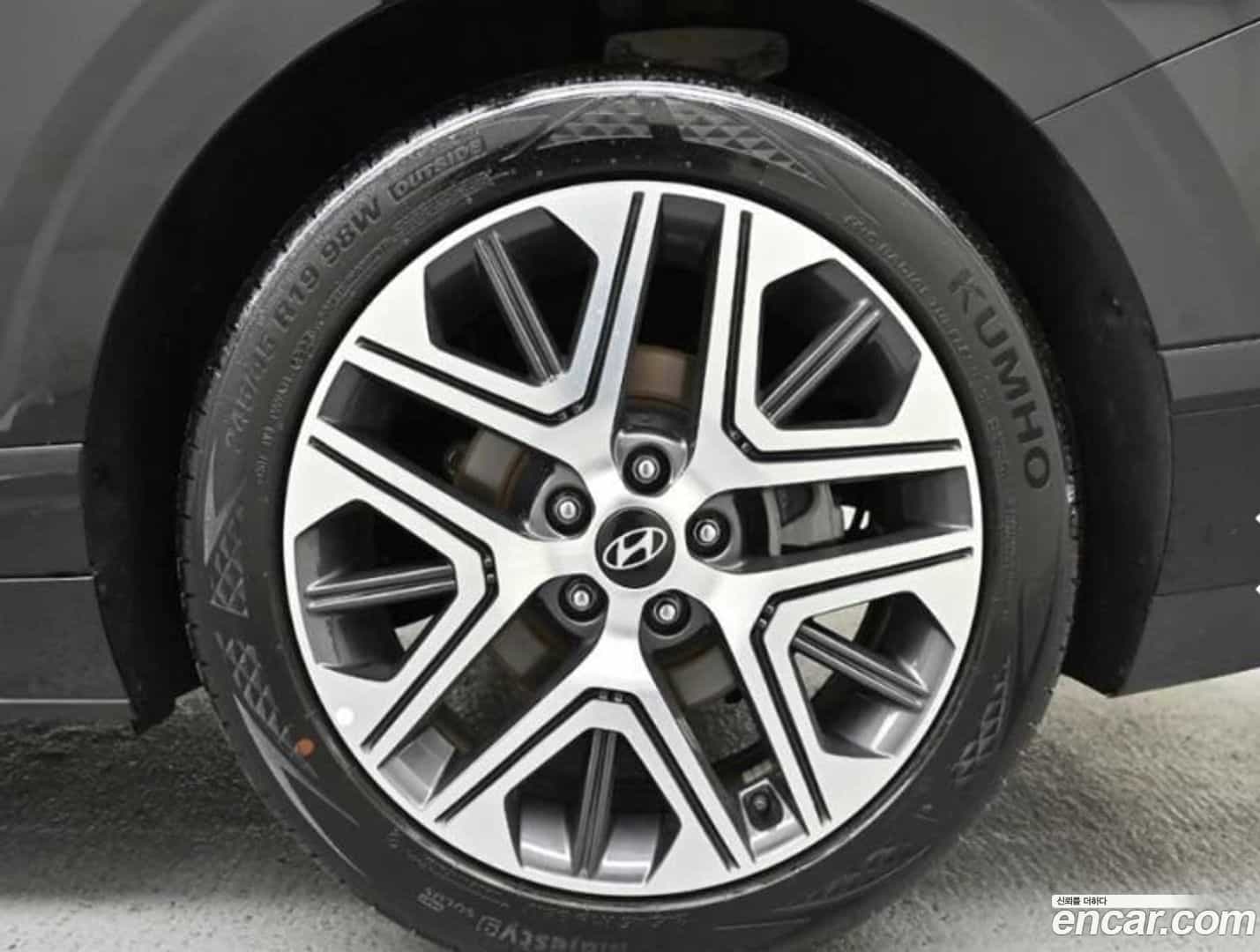 Grandeur Hyundai 2025.0-OUTER-005