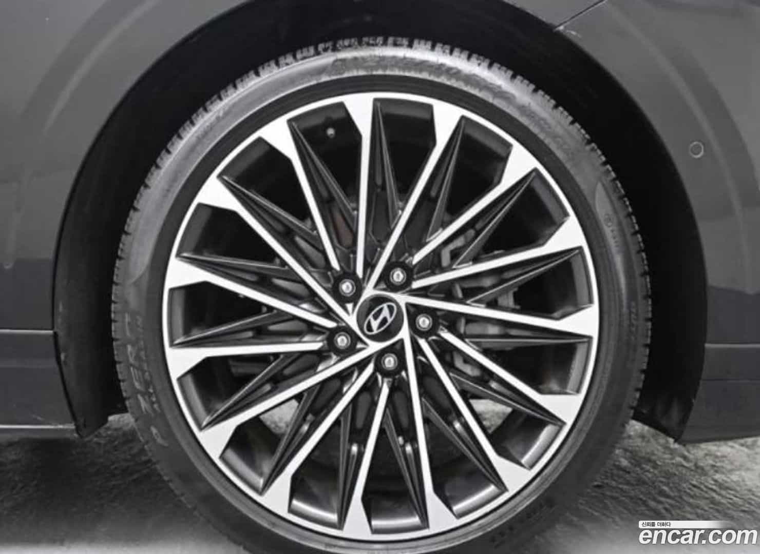 Grandeur Hyundai 2023.3-OUTER-005