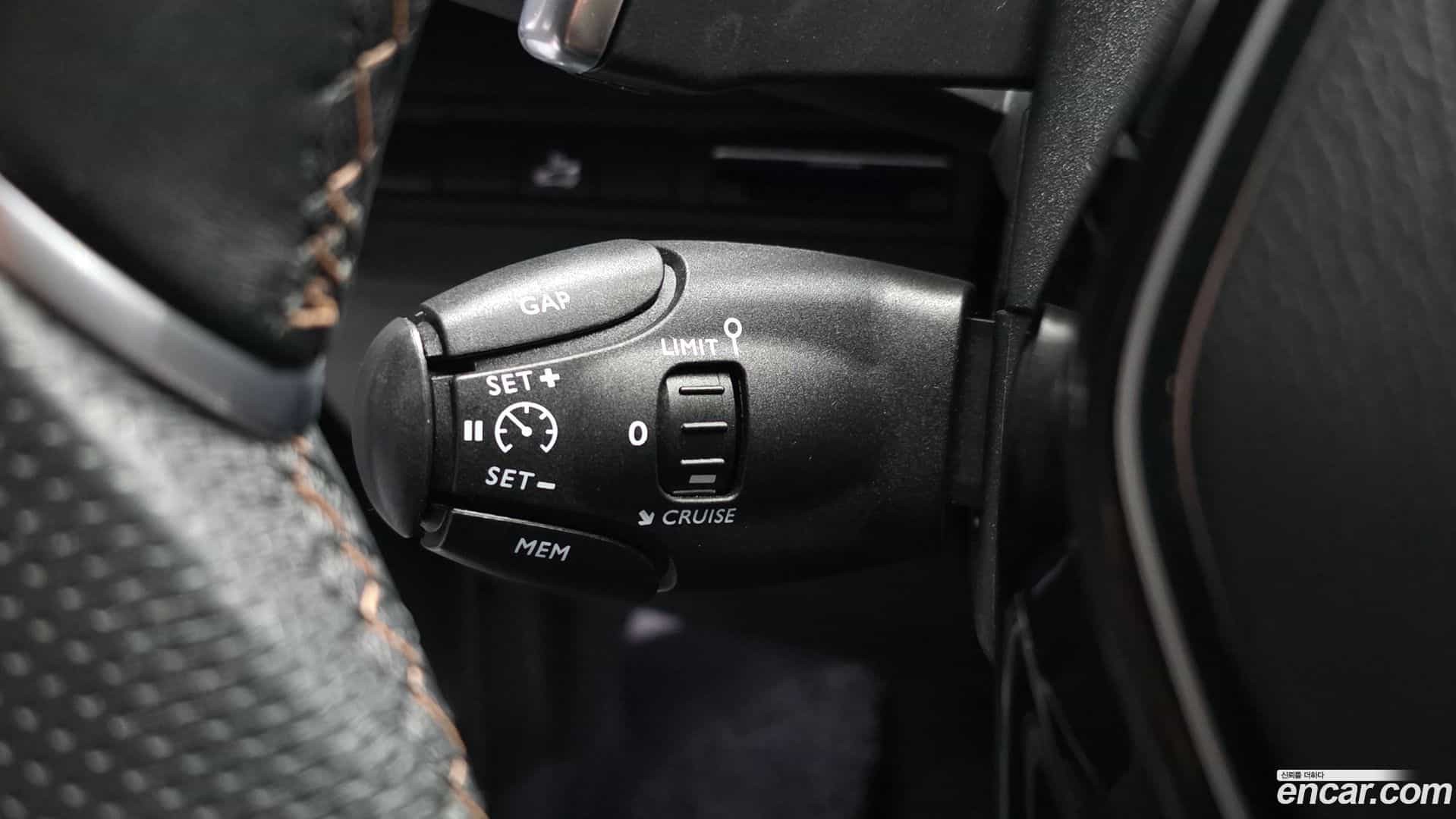 5008 Peugeot 2020.2-OPTION-023