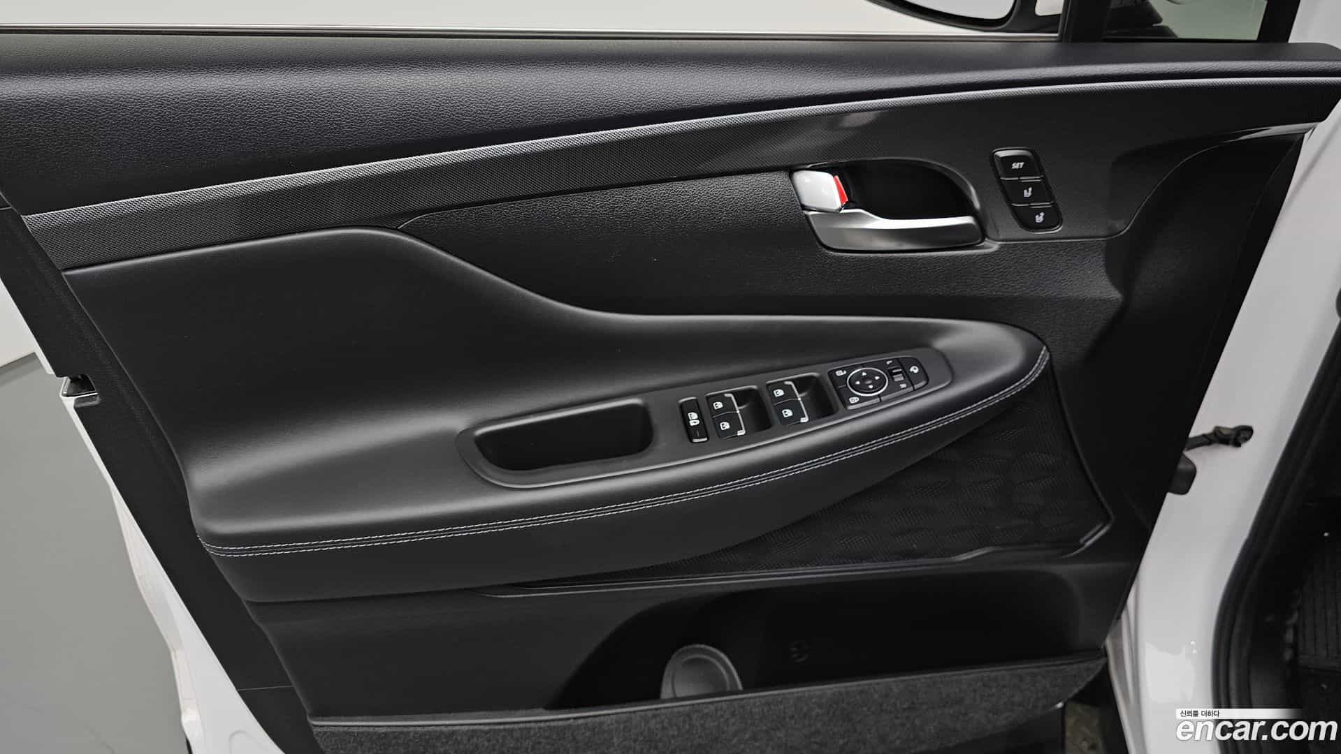 Santafe Hyundai 2020.11-INNER-034