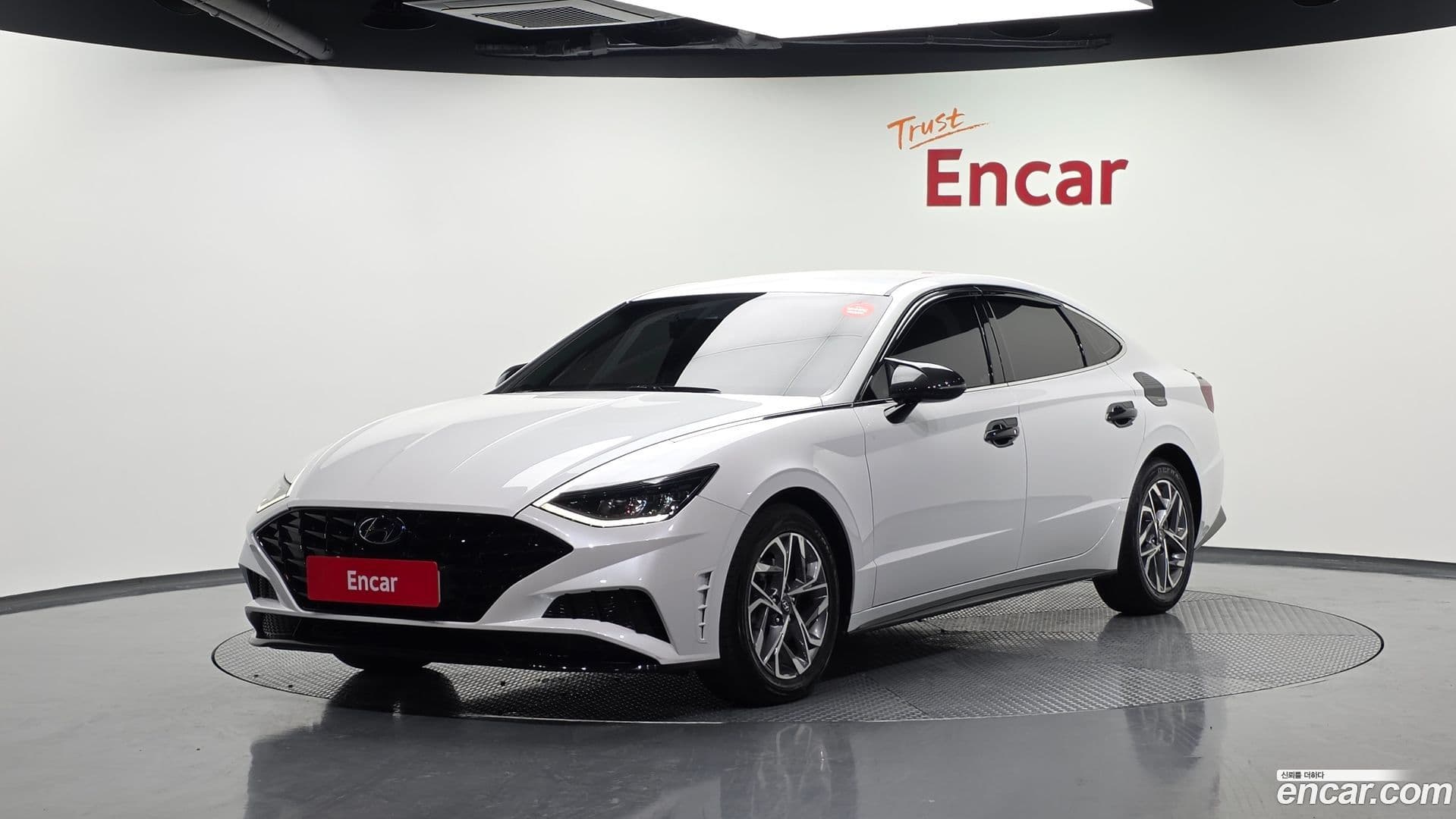 Main__Slider__Photo:Sonata Hyundai 2021.10-0