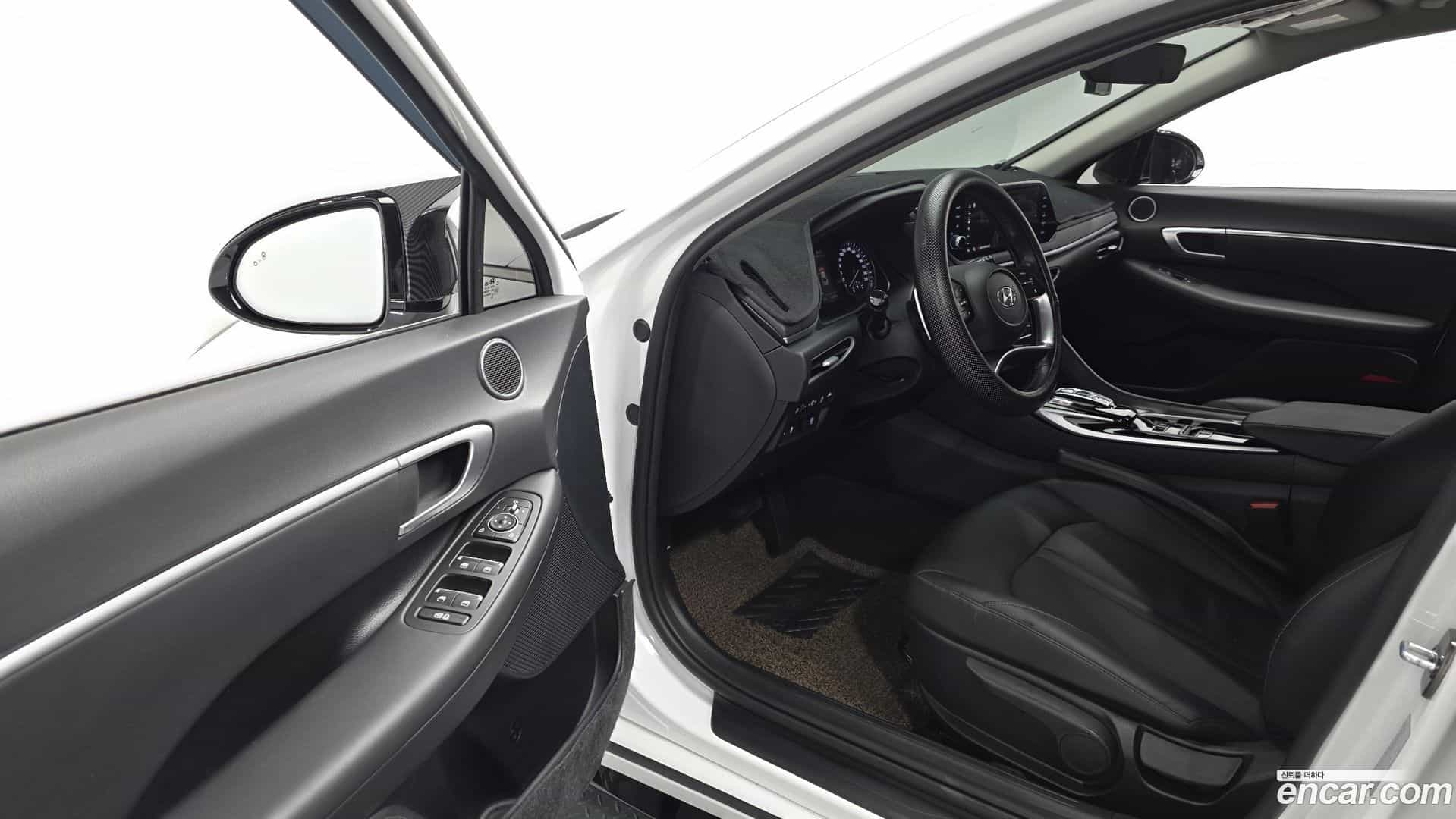Sonata Hyundai 2021.10-INNER-010