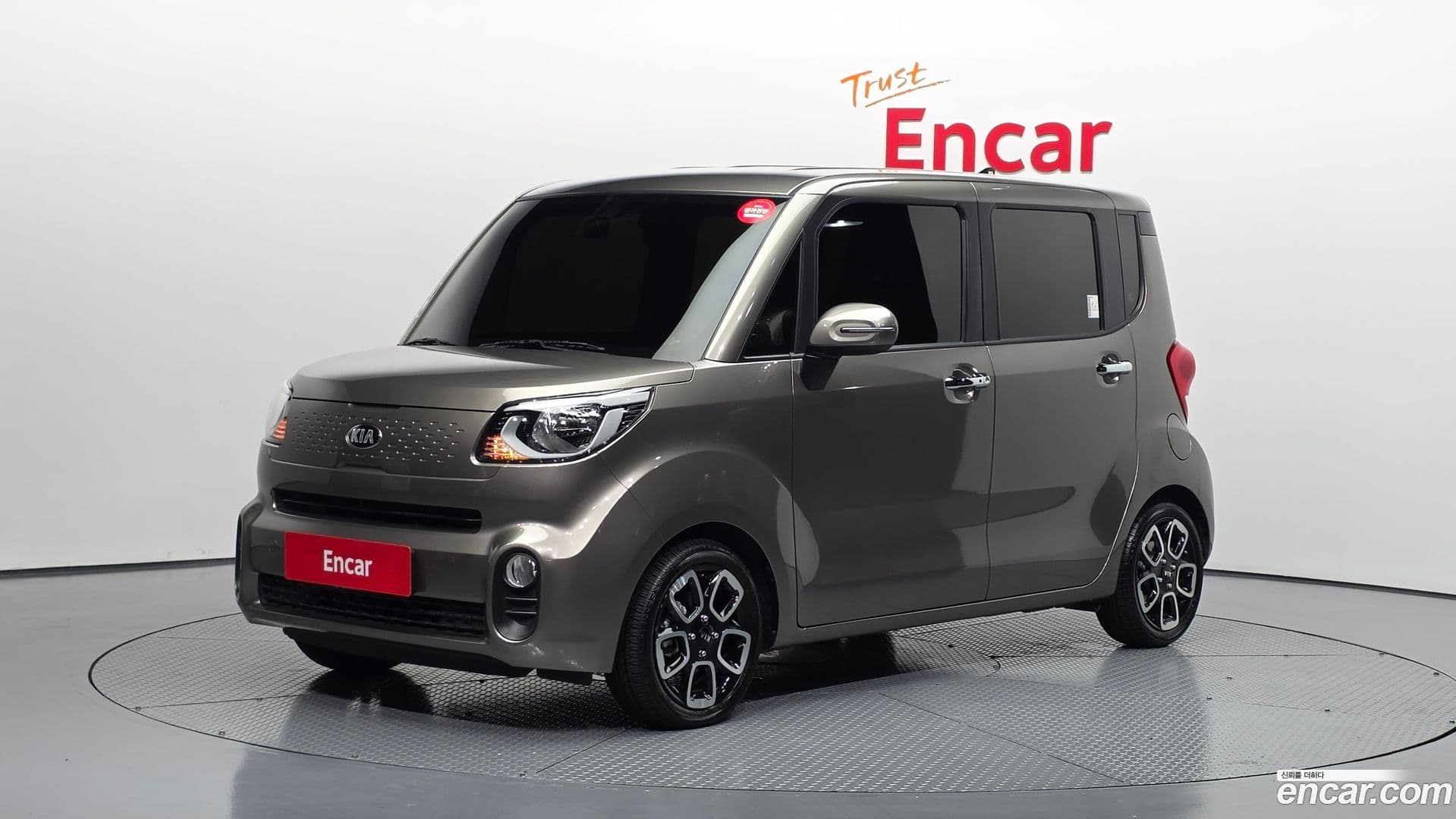 Main__Slider__Photo:RAY Kia 2020.10-0