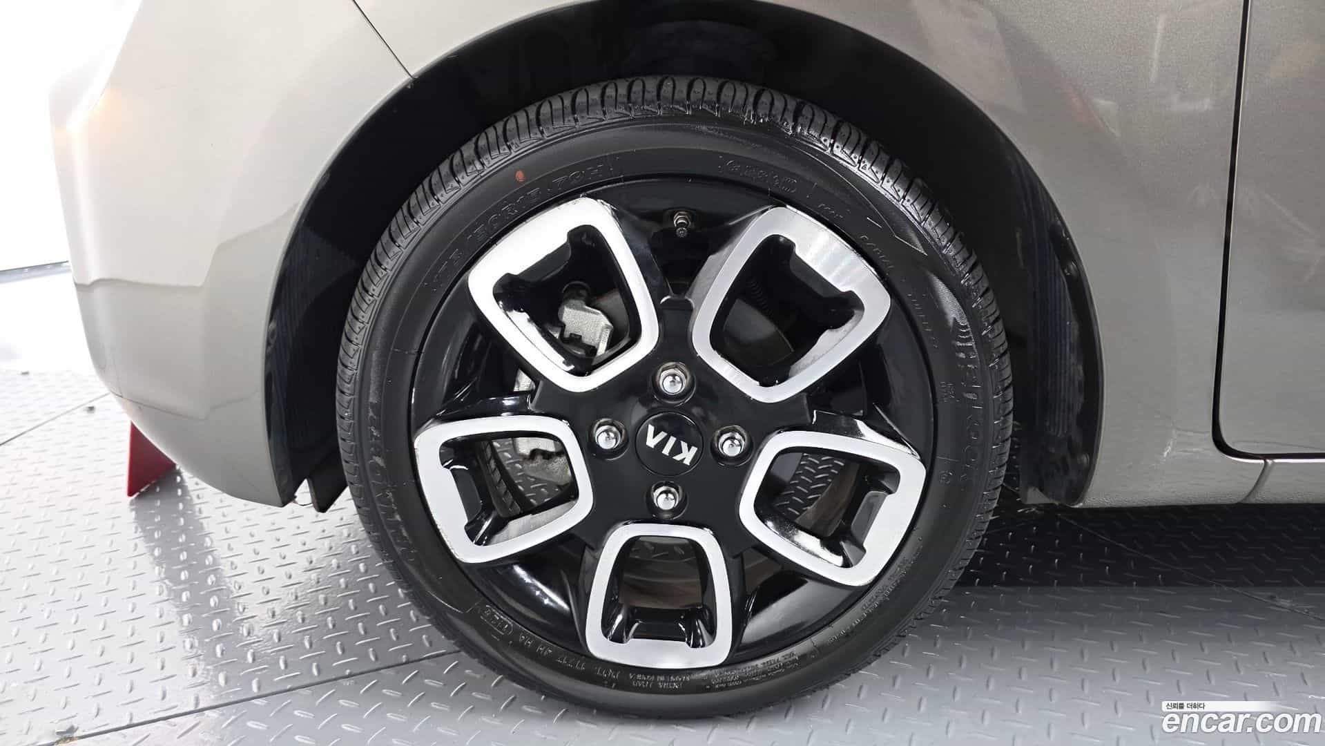 RAY Kia 2020.10-OUTER-005