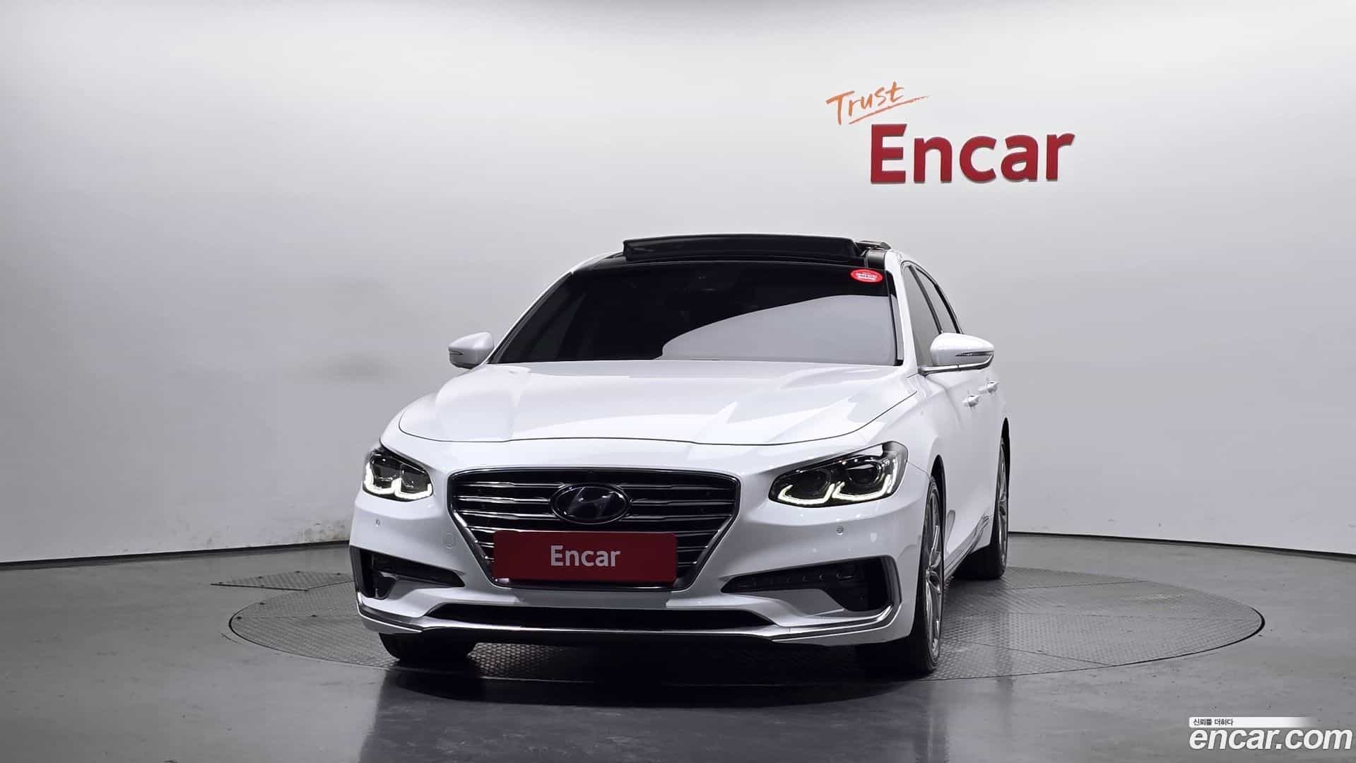 Grandeur Hyundai 2019.0-OUTER-003