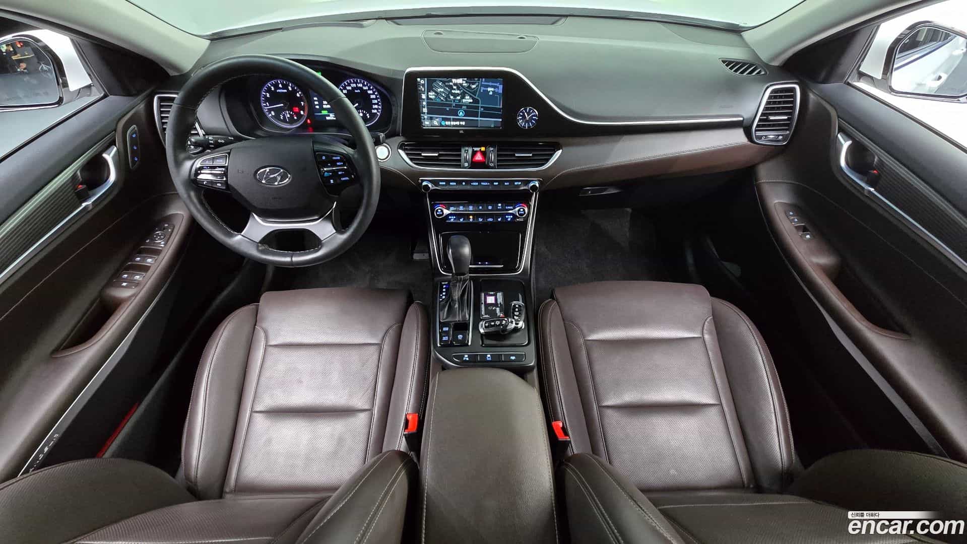 Grandeur Hyundai 2019.0-INNER-007