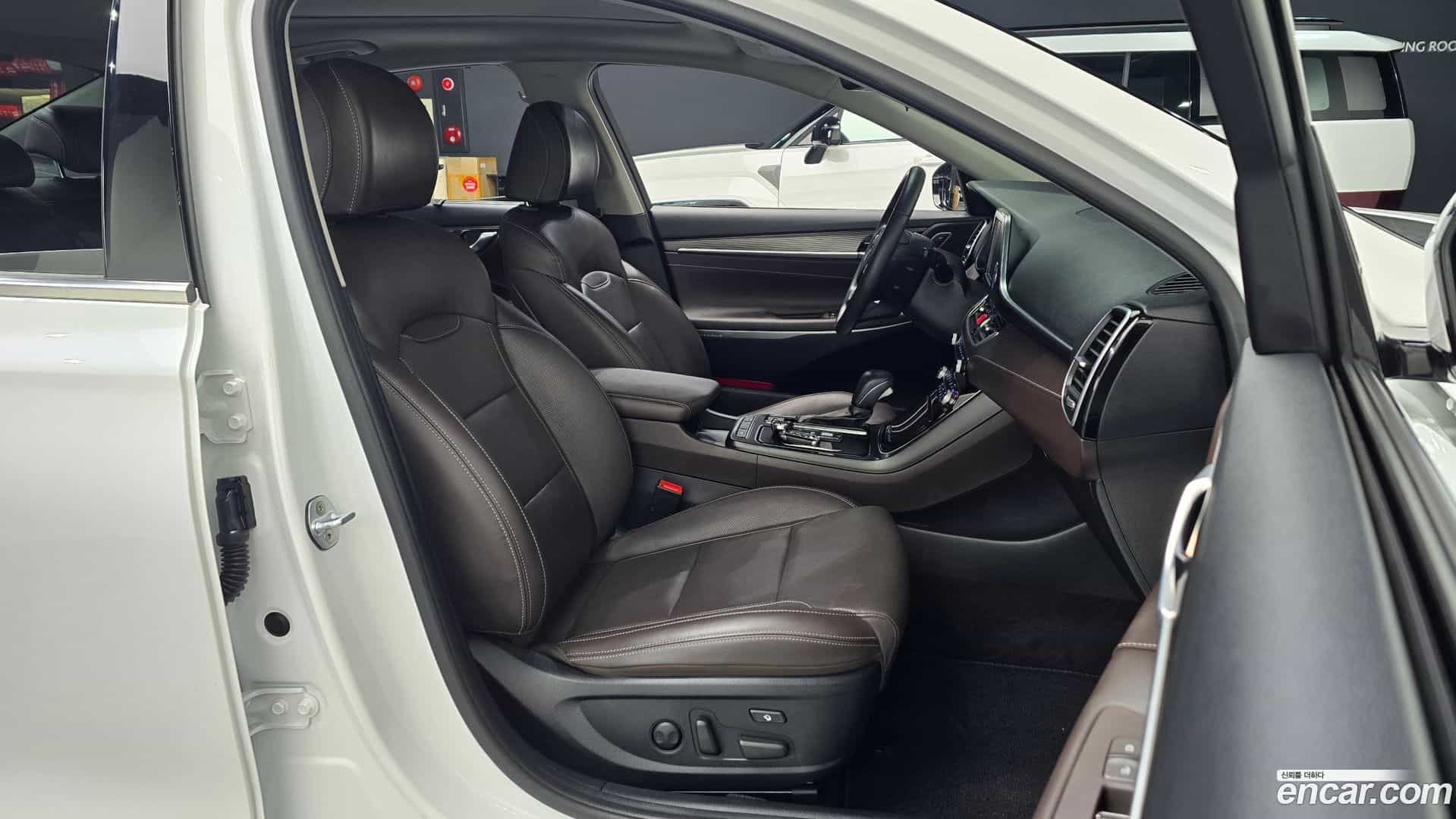 Grandeur Hyundai 2019.0-INNER-010