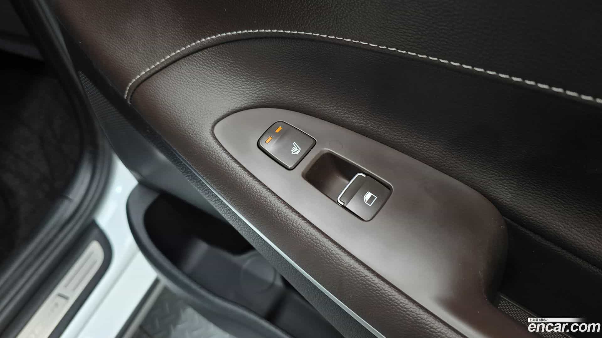 Grandeur Hyundai 2019.0-OPTION-023