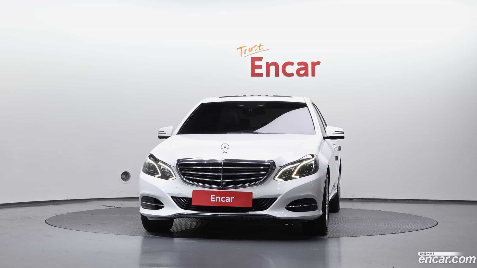 E-Class Mercedes-Benz 2015.6-OUTER-003