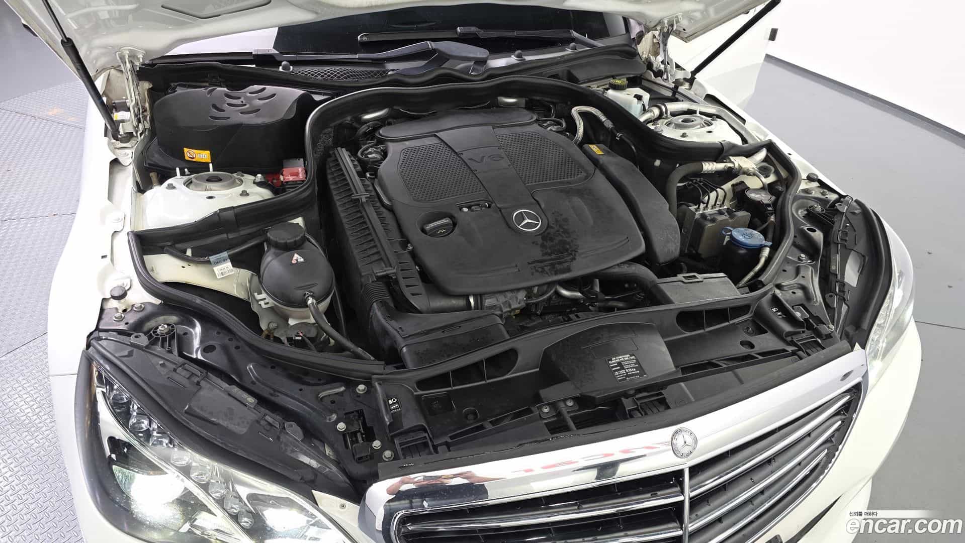 E-Class Mercedes-Benz 2015.6-OUTER-006