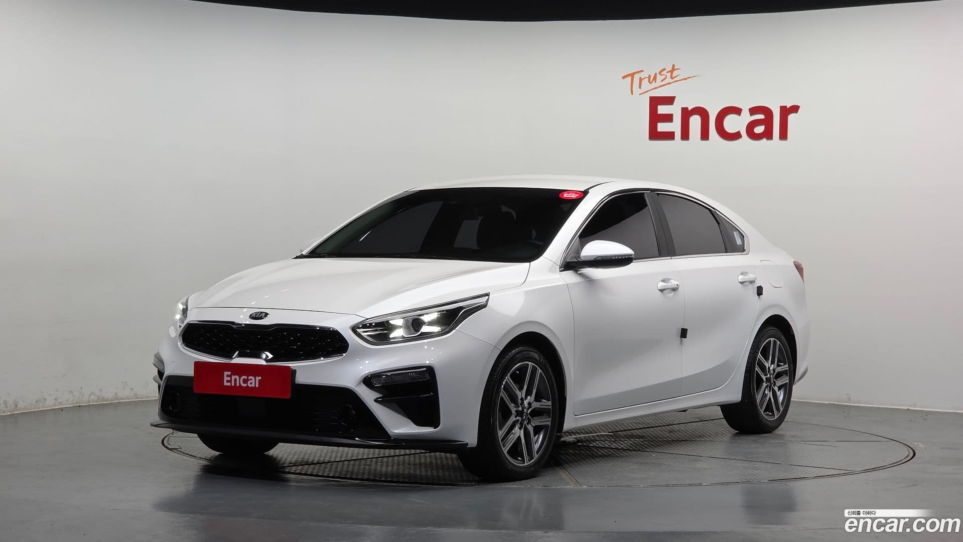Main__Slider__Photo:K3 Kia 2021.1-0