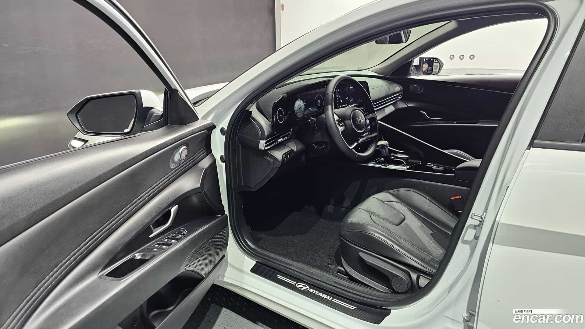 AVANTE Hyundai 2023.9-INNER-010