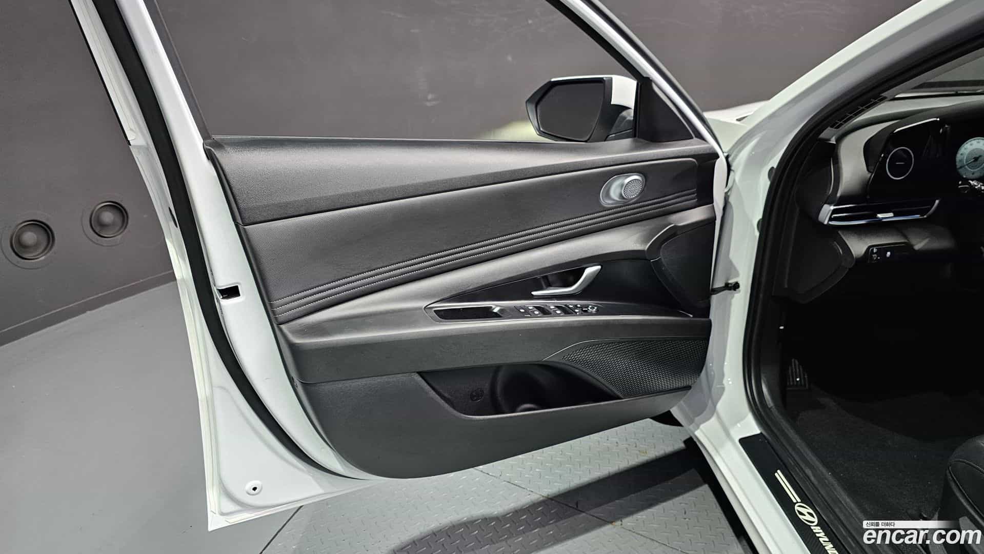 AVANTE Hyundai 2023.9-INNER-034