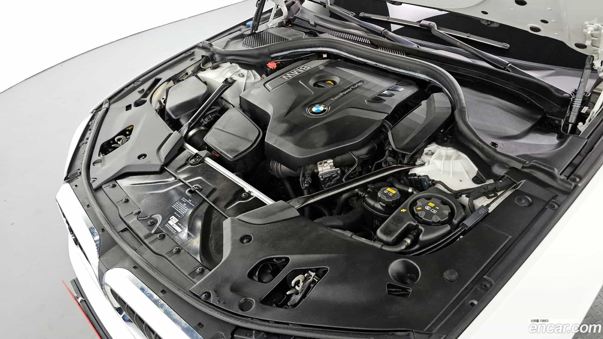 5-Series BMW 2017.6-OUTER-006